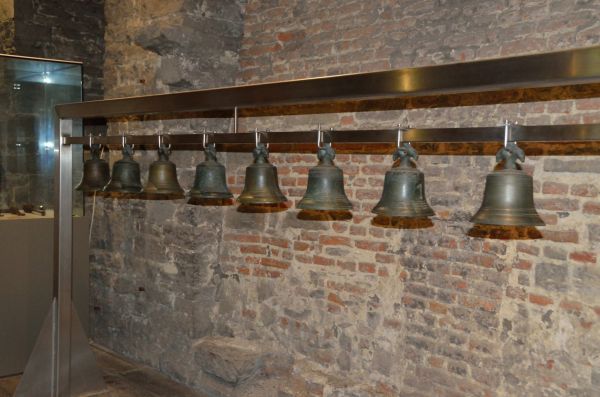 Cliquer pour voir l'image en taille réelle