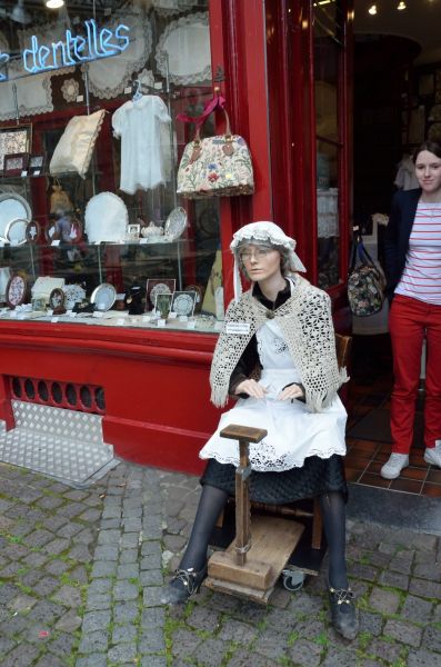 Cliquer pour voir l'image en taille réelle